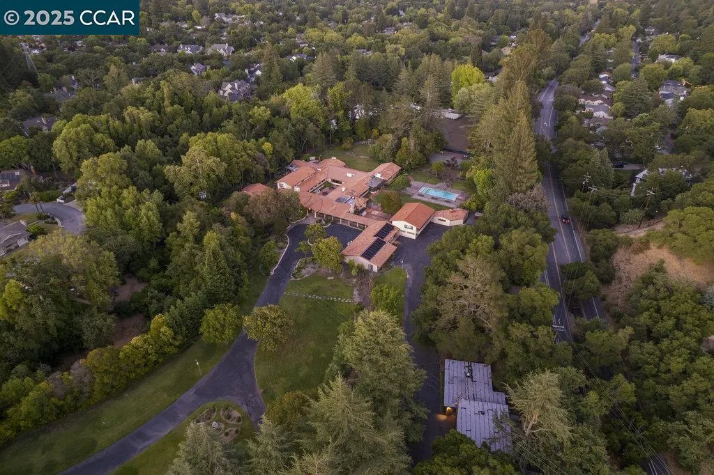 940 Reliez Station Ln, Lafayette, California 94549 home-pic-1