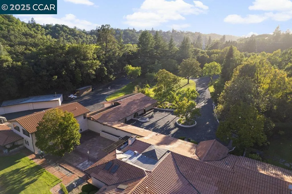 940 Reliez Station Ln, Lafayette, California 94549 home-pic-6