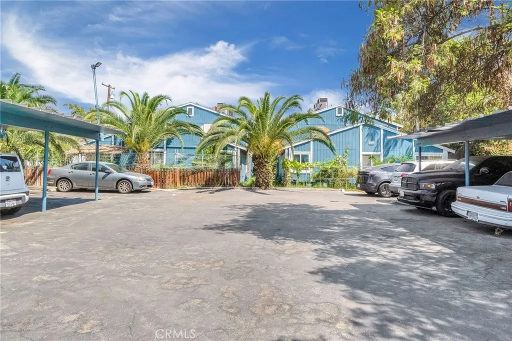 1614 B Street, Fresno, California 93706 home-pic-13