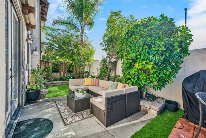 17537 Reflections Court, Fountain Valley, California 92708