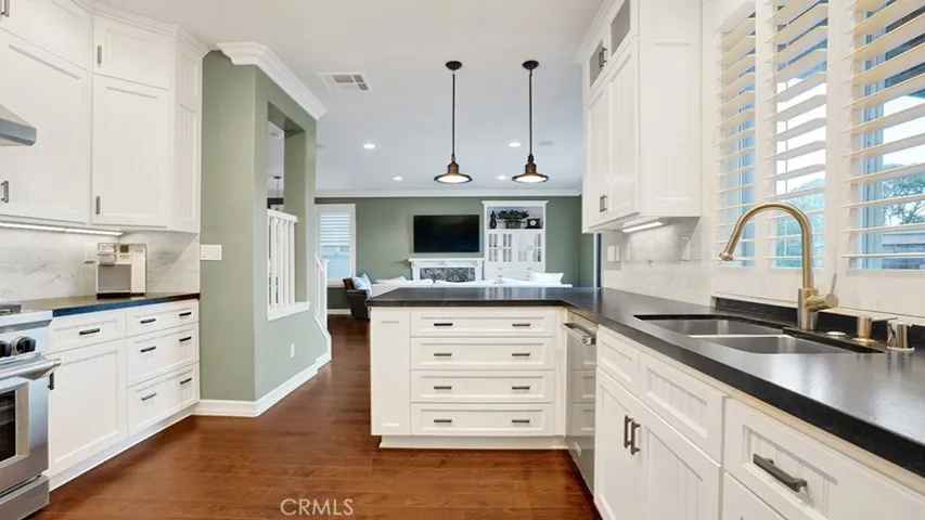 473 Camino Flora, San Clemente, California 92673