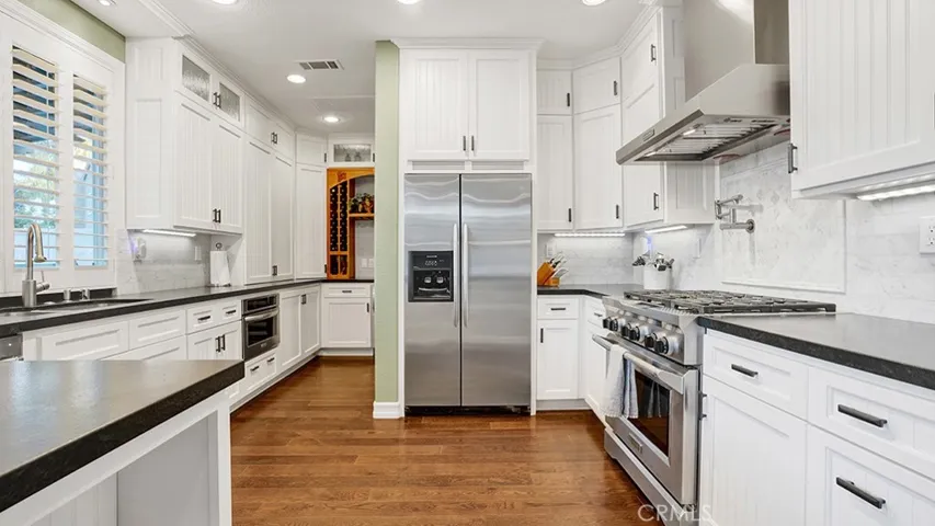 473 Camino Flora, San Clemente, California 92673