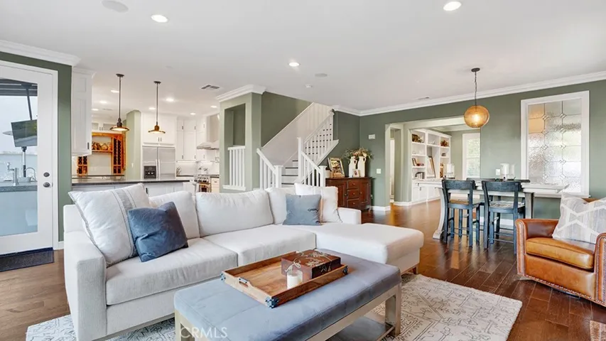 473 Camino Flora, San Clemente, California 92673