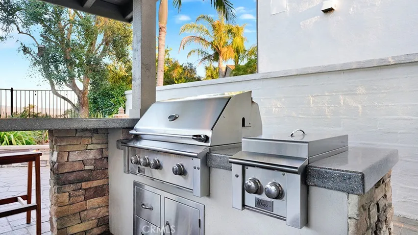 473 Camino Flora, San Clemente, California 92673