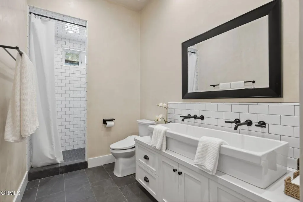 16096 Maricopa Highway, Ojai, California 93023 home-pic-23