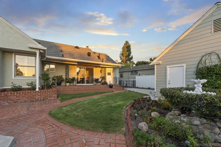 4734 Miracle Dr, San Diego, California 92115