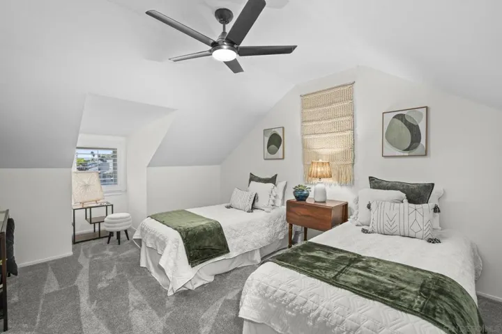 Another room upstairs that can be a bedroom, office, gym, or retreat.