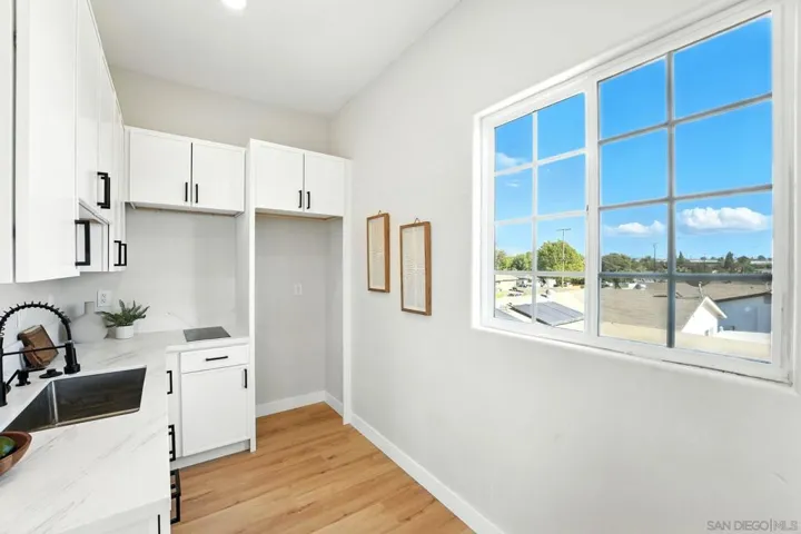 646 Parkbrook St, Spring Valley, California 91977