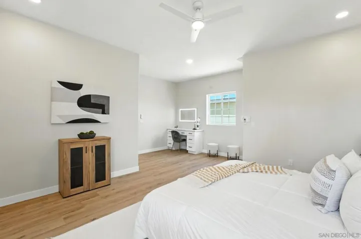 646 Parkbrook St, Spring Valley, California 91977