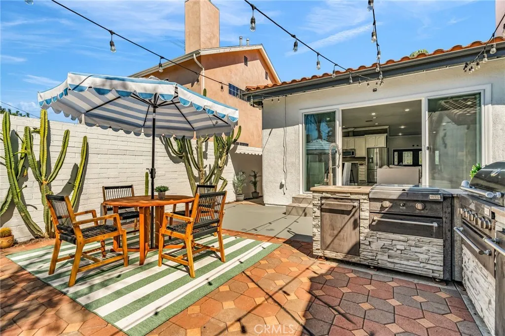 17908 Califa Street, Encino, California 91316 home-pic-30