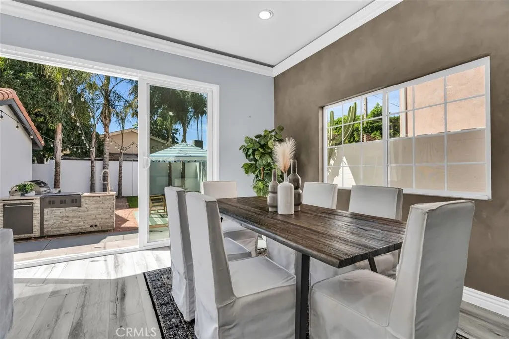 17908 Califa Street, Encino, California 91316 home-pic-9