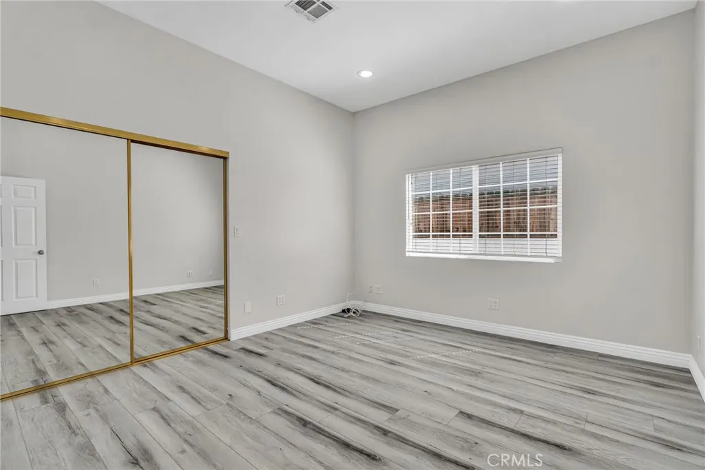 17908 Califa Street, Encino, California 91316 home-pic-24