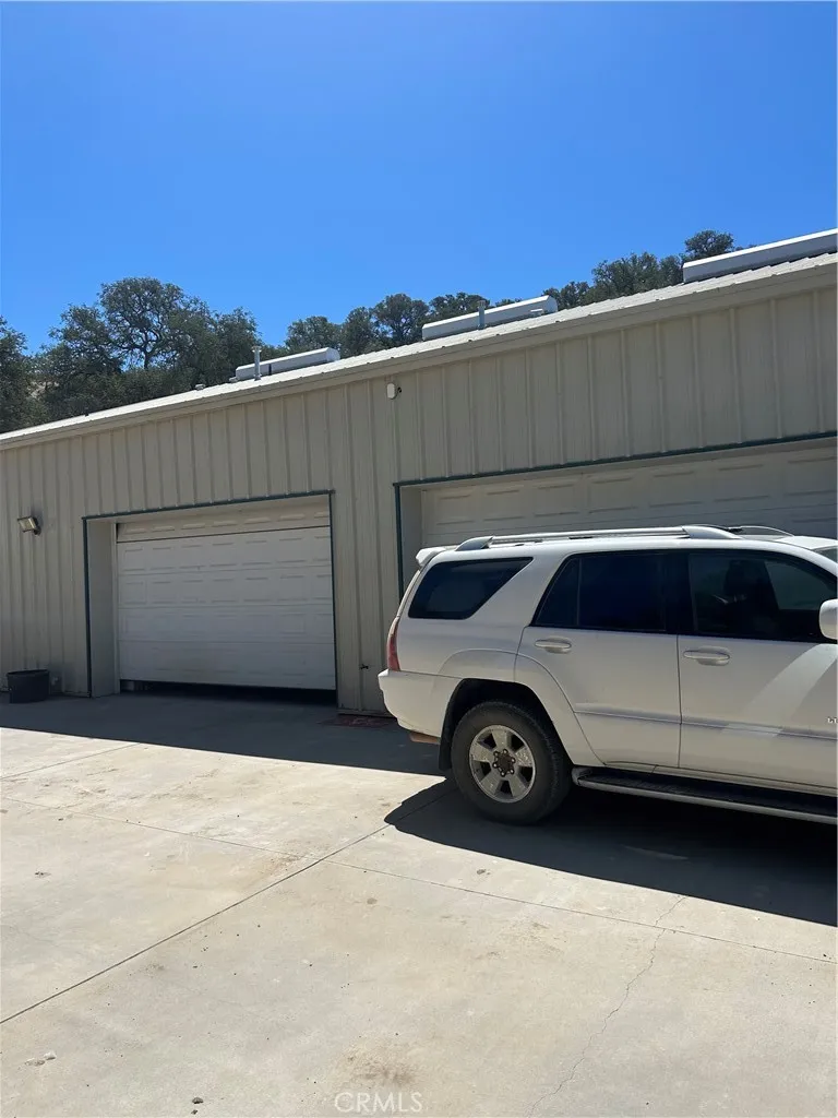 77517 Lowes Canyon Road, San Miguel, California 93451 home-pic-19