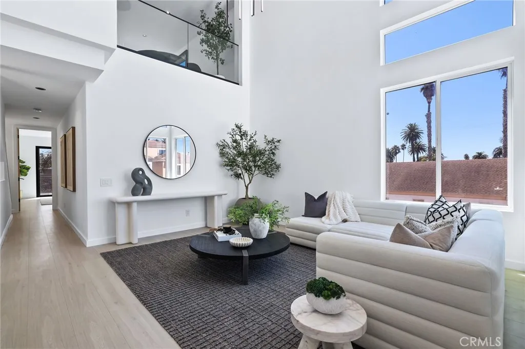 309 8th Street, Huntington Beach, California 92648 home-pic-15