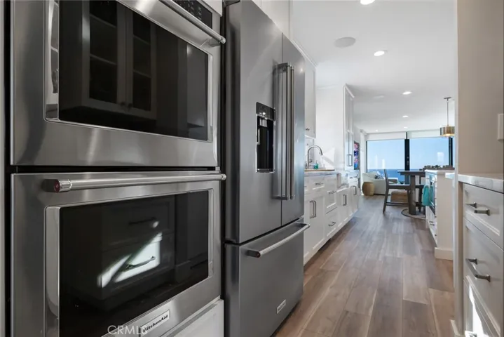 335 W I Street, Encinitas, California 92024
