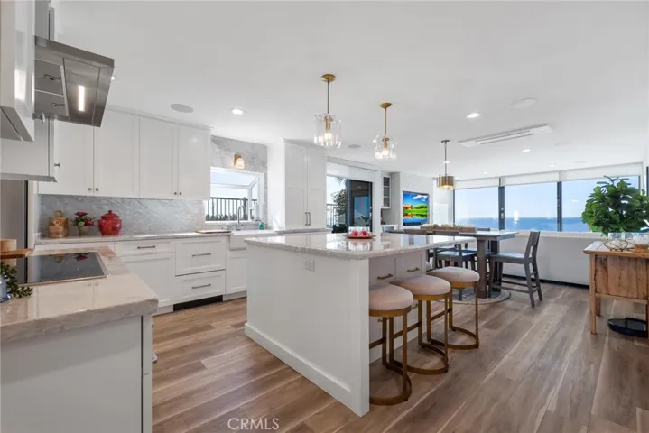 335 W I Street, Encinitas, California 92024