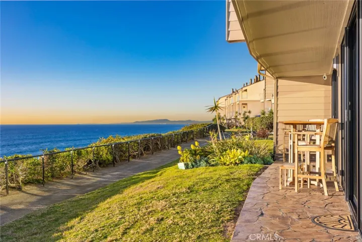 335 W I Street, Encinitas, California 92024