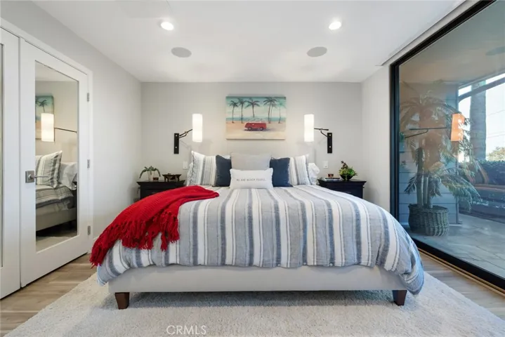 335 W I Street, Encinitas, California 92024