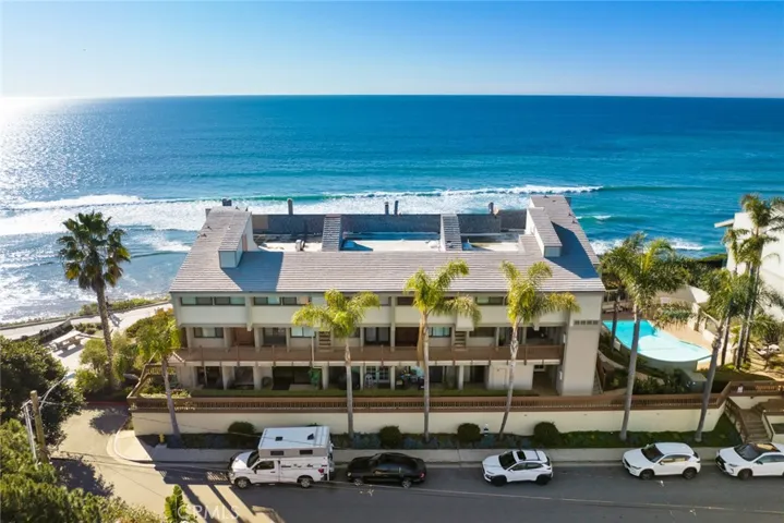 335 W I Street, Encinitas, California 92024