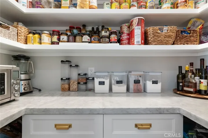 335 W I Street, Encinitas, California 92024