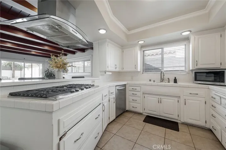613 N Meyer Street, San Fernando, California 91340