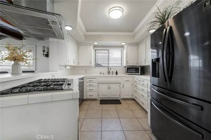 613 N Meyer Street, San Fernando, California 91340