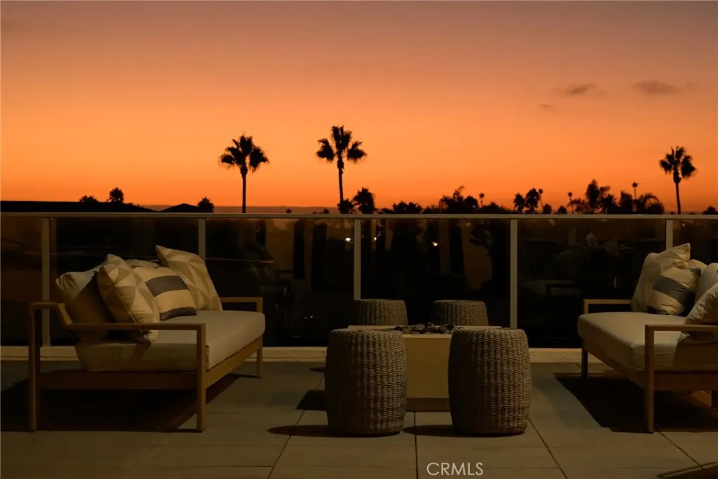 414 Main Street 330, Huntington Beach, California 92648 home-pic-26