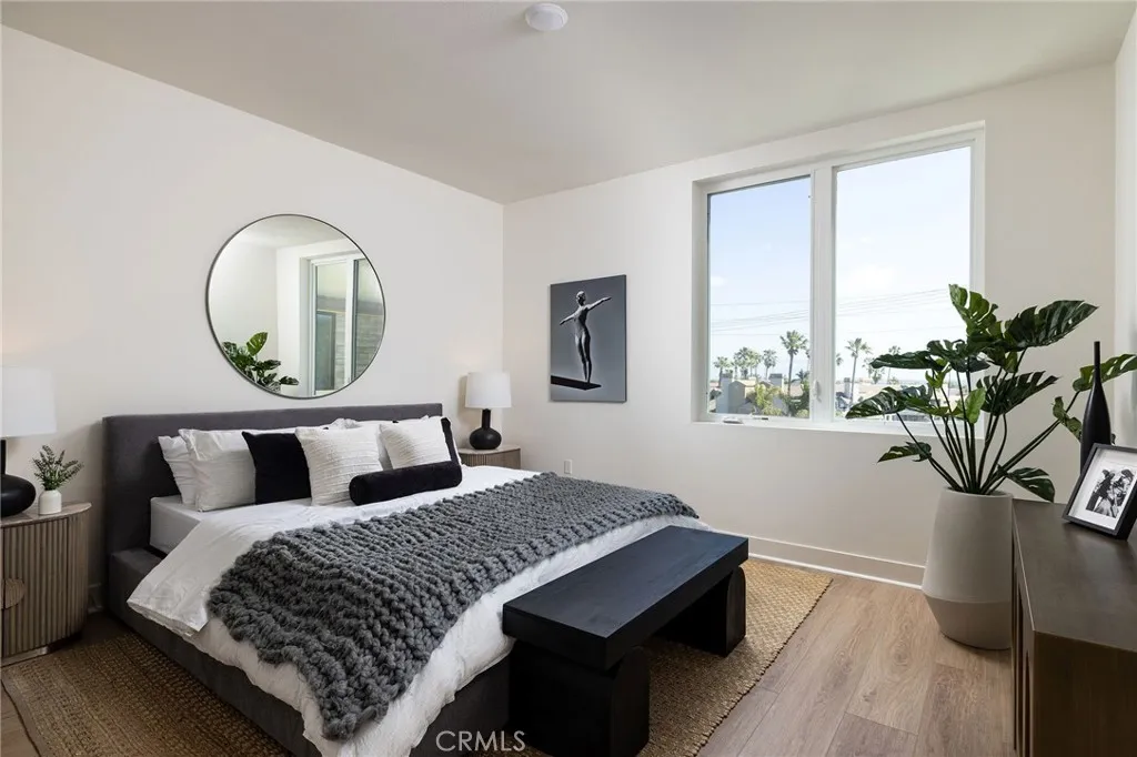 414 Main Street 330, Huntington Beach, California 92648 home-pic-17