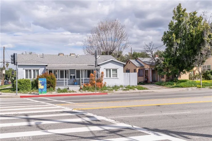 11655 Burbank Boulevard, North Hollywood, California 91601