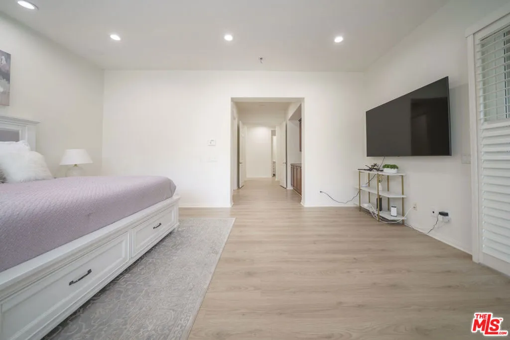 49587 Gila River Street, Indio, California 92201 home-pic-43