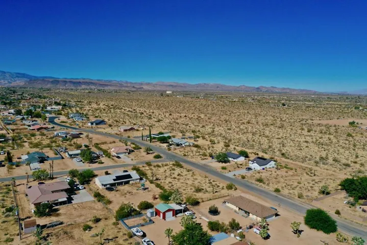 DJI16