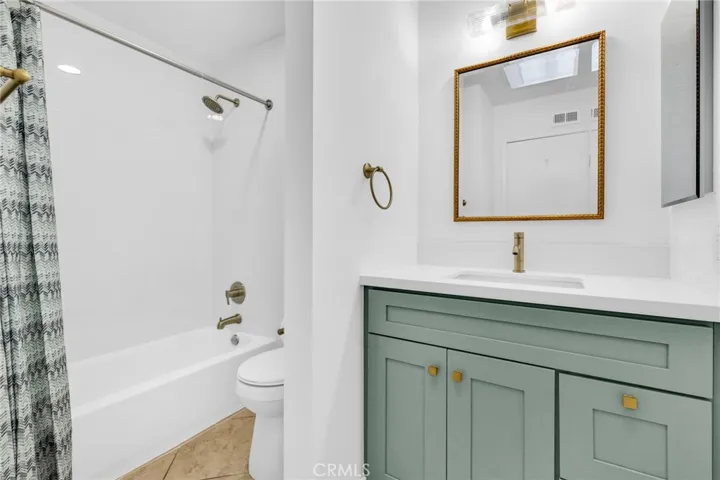 21704 Lake Vista Dr, Lake Forest, California 92630