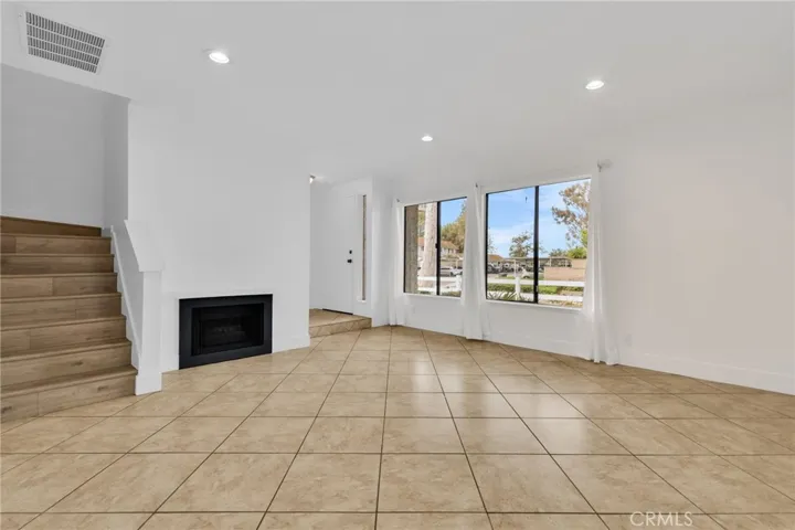 21704 Lake Vista Dr, Lake Forest, California 92630