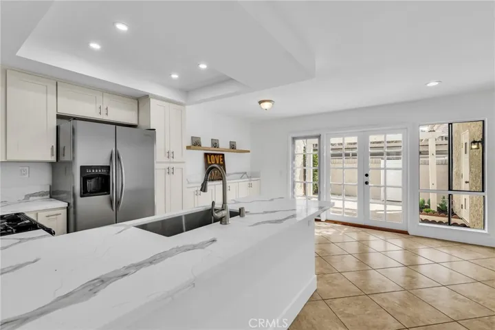 21704 Lake Vista Dr, Lake Forest, California 92630