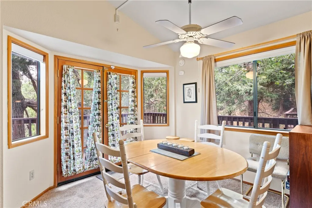 23774 Lakeview Drive, Crestline, California 92325 home-pic-6