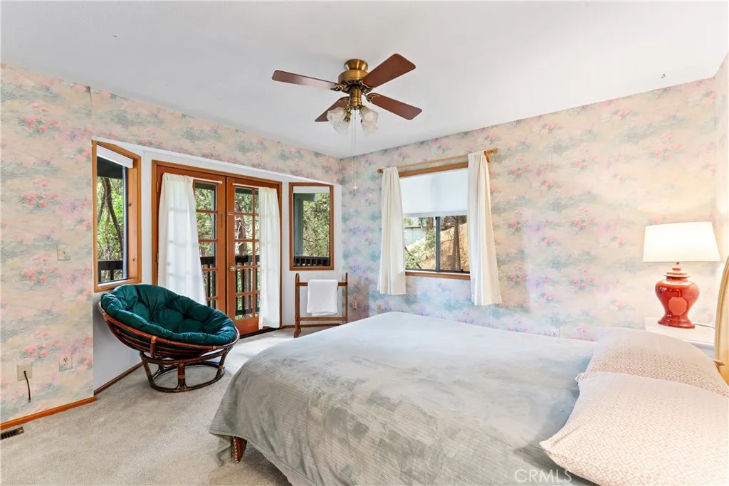 23774 Lakeview Drive, Crestline, California 92325 home-pic-22