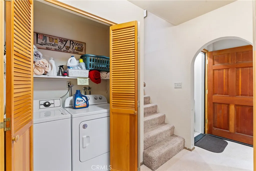 23774 Lakeview Drive, Crestline, California 92325 home-pic-29