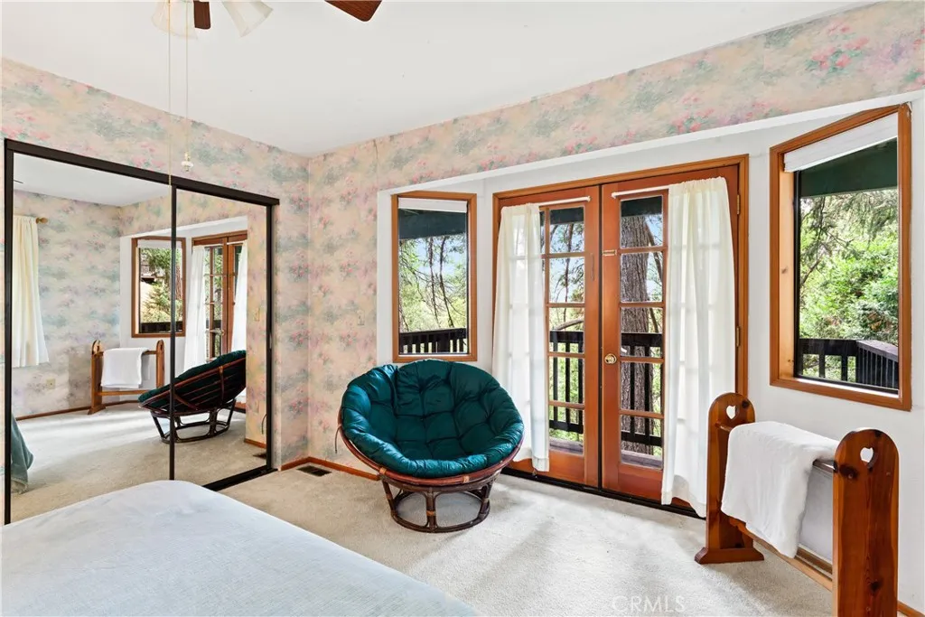 23774 Lakeview Drive, Crestline, California 92325 home-pic-20