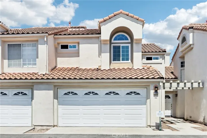116 Almador, Irvine, California 92614