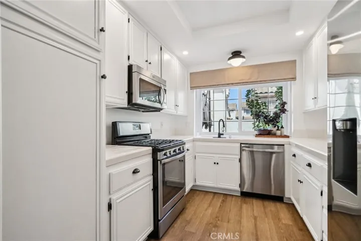 116 Almador, Irvine, California 92614