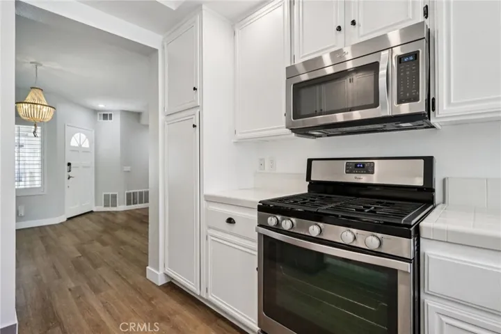 116 Almador, Irvine, California 92614