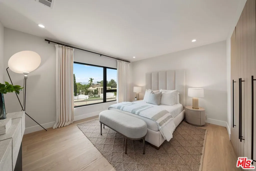 4072 Alonzo Avenue, Encino, California 91316 home-pic-36