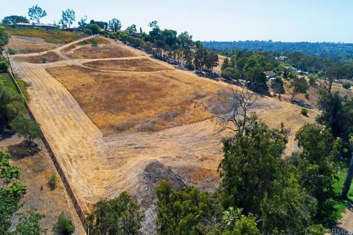 5470 La Crescenta, Rancho Santa Fe, California 92067