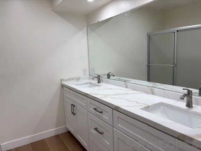 580 Camino De La Reina 320, San Diego, California 92108