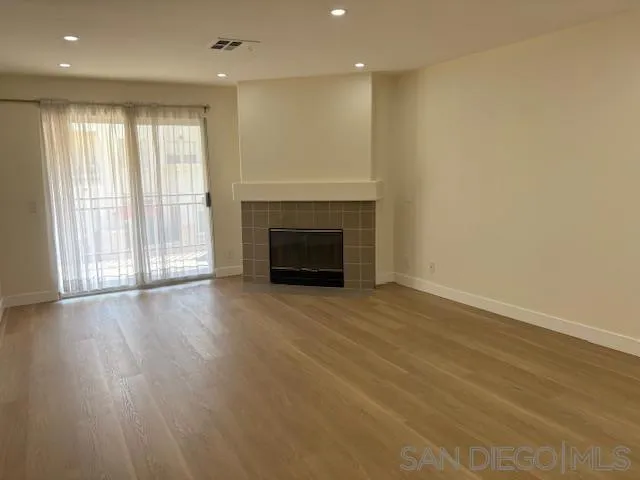 580 Camino De La Reina 320, San Diego, California 92108
