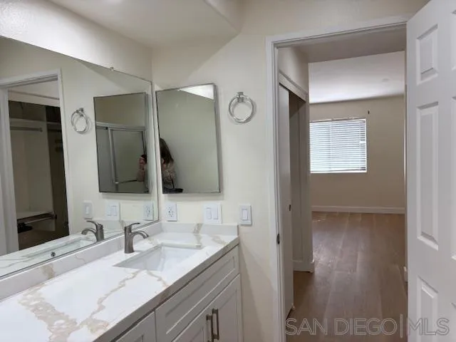 580 Camino De La Reina 320, San Diego, California 92108