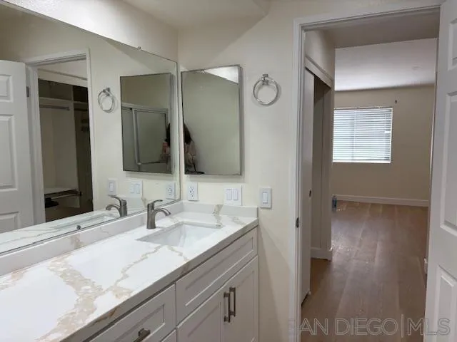 580 Camino De La Reina 320, San Diego, California 92108