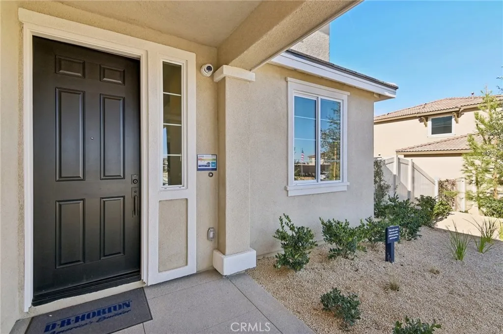 41858 Montana Drive, Palmdale, California 93551 home-pic-1
