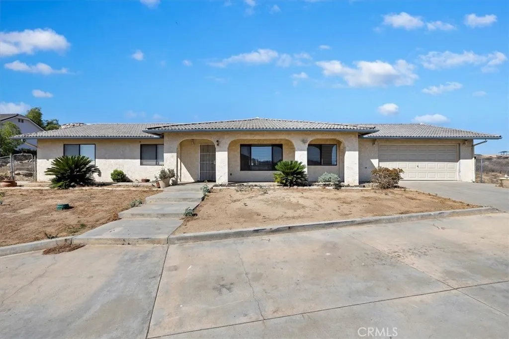 19025 Harley John Road, Riverside, California 92504 home-pic-15