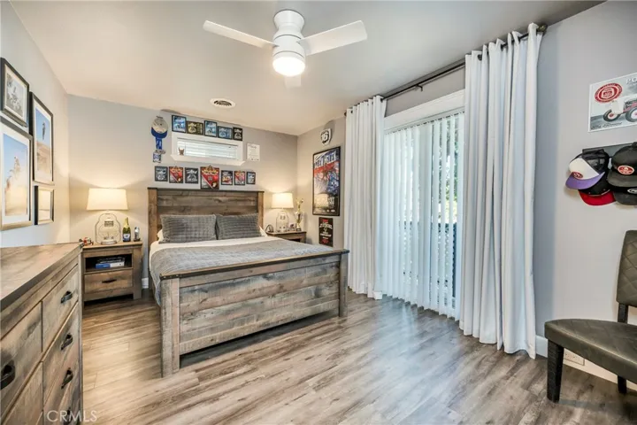 Guest bedroom